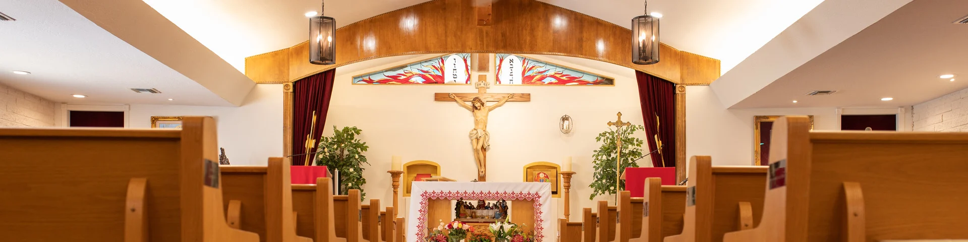Mar Abraham Chaldean Catholic Church sanctuary